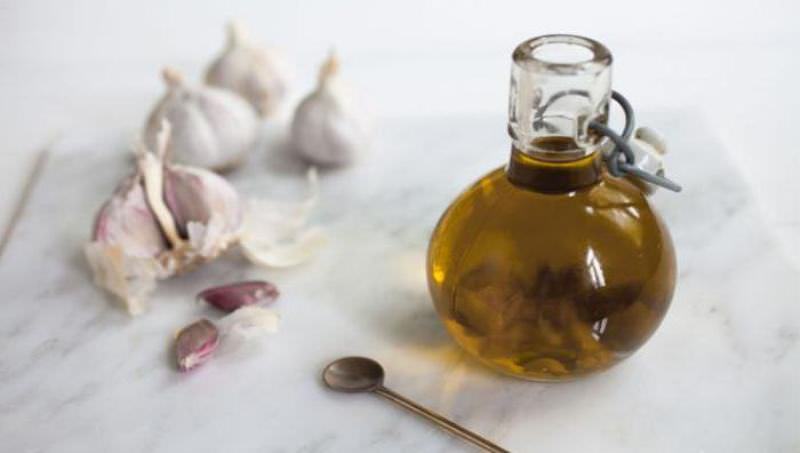 Как быстро почистить матрас