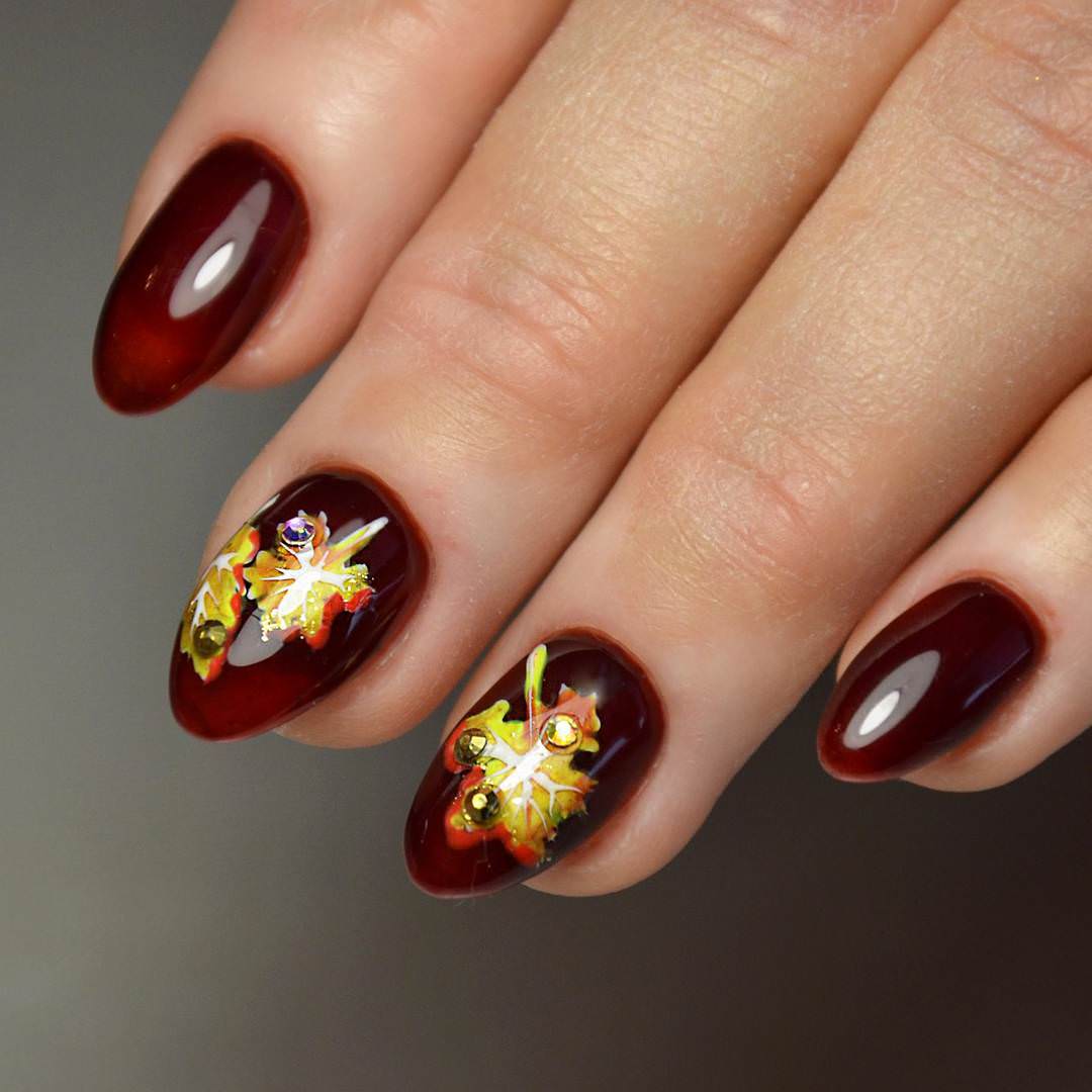 Какой осенний маникюр выбрать