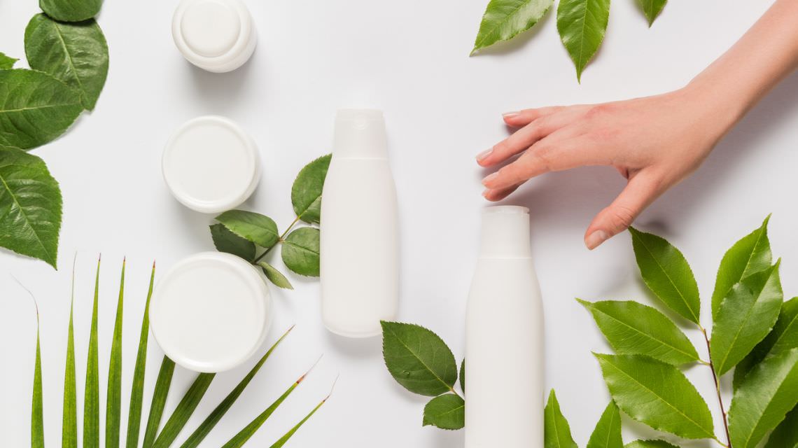 Органическая косметика: насколько она полезна и чем отличается от других средств