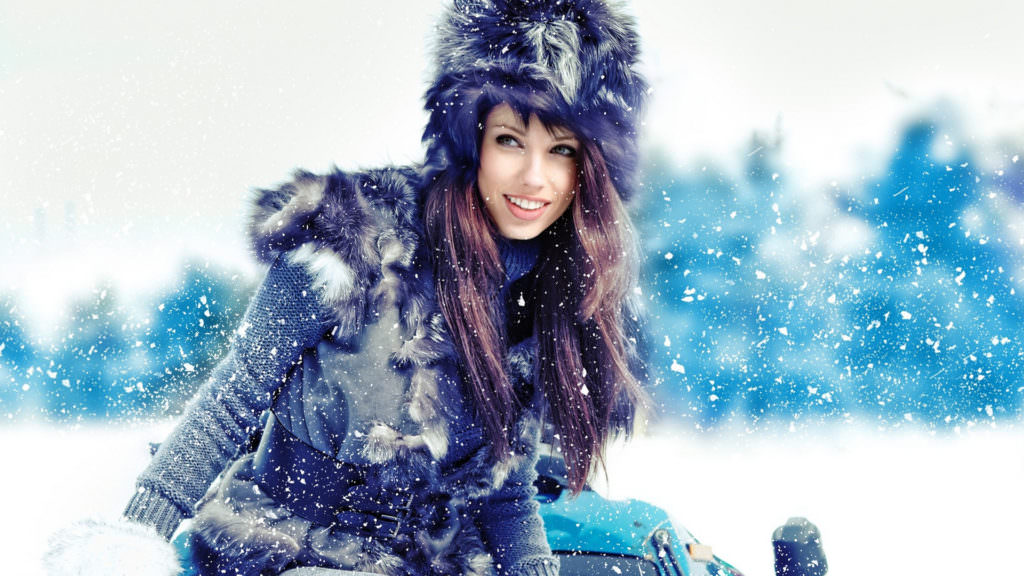 Уход за женскими волосами в зимний период