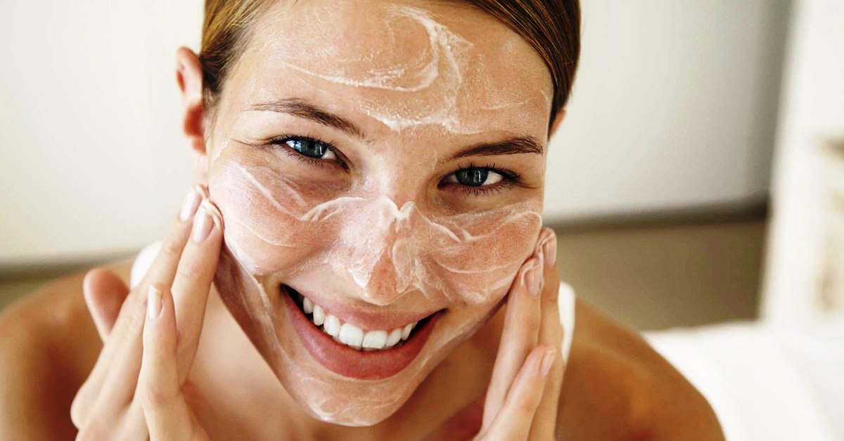 Как избавиться от сухости кожи?