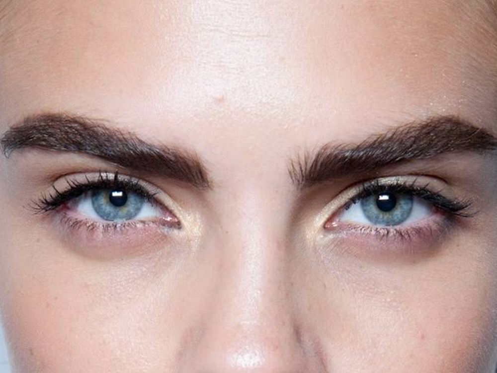 Тест: Угадайте звезду по глазам