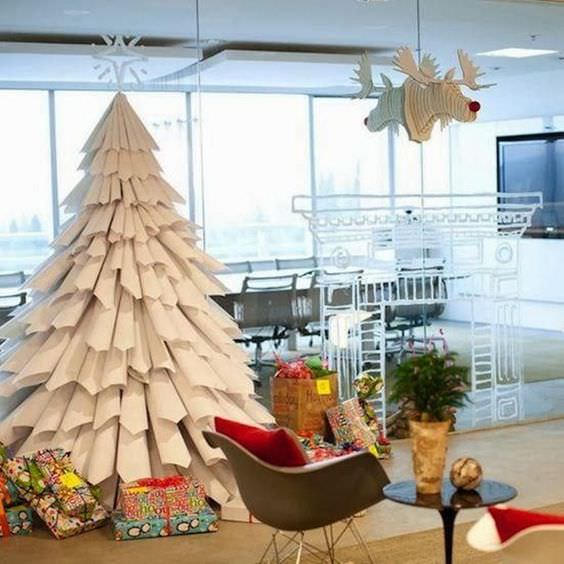 10 идей новогодней ёлки для тех, кто не готов срубить дерево