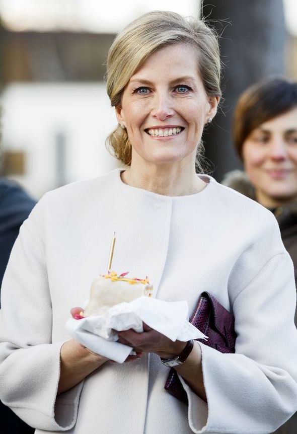 Сколько принцессы разных стран потратили на гардероб в 2018-м