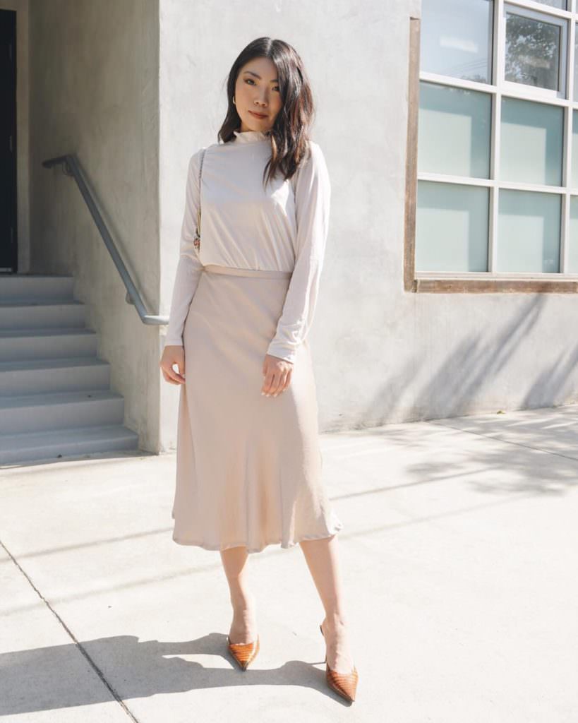 Скользящая юбка: тренд, который будет с нами в этом году