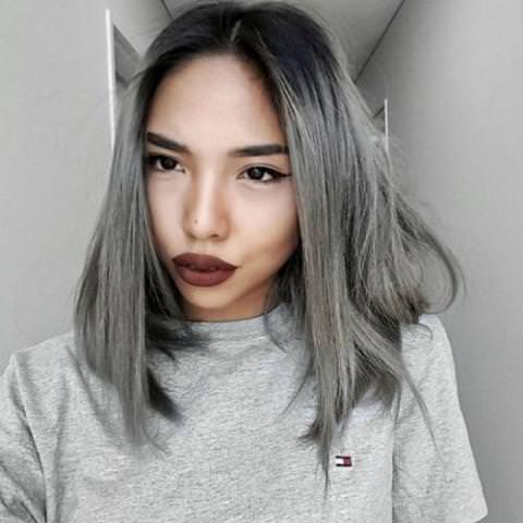 Седые волосы – то, что стоит попробовать в 2019-м