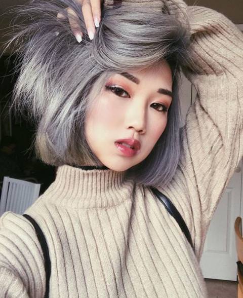 Седые волосы – то, что стоит попробовать в 2019-м