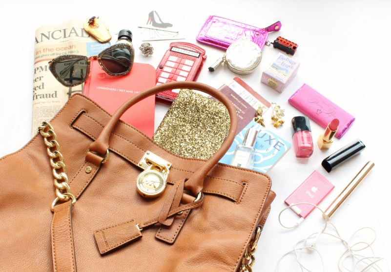 Все, что должно быть в косметичке истинной леди