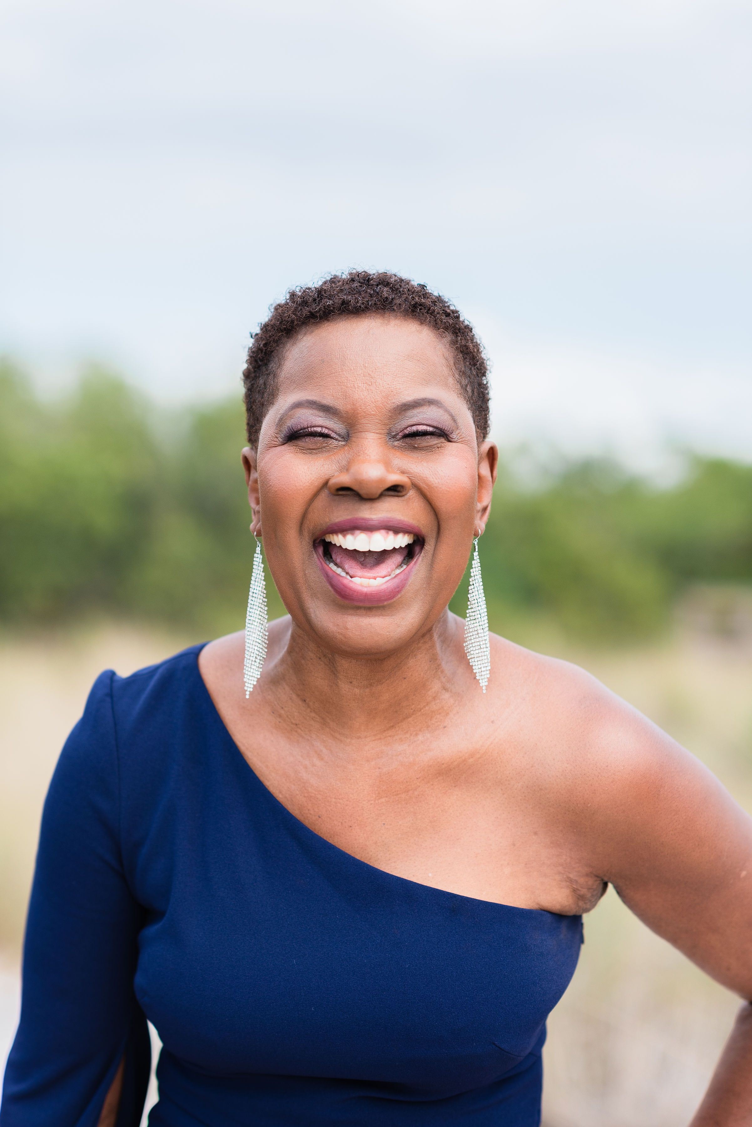 Как отбелить и укрепить зубы с помощью масла