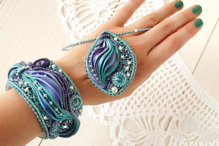 О секретах и правилах ношения украшений в японском стиле