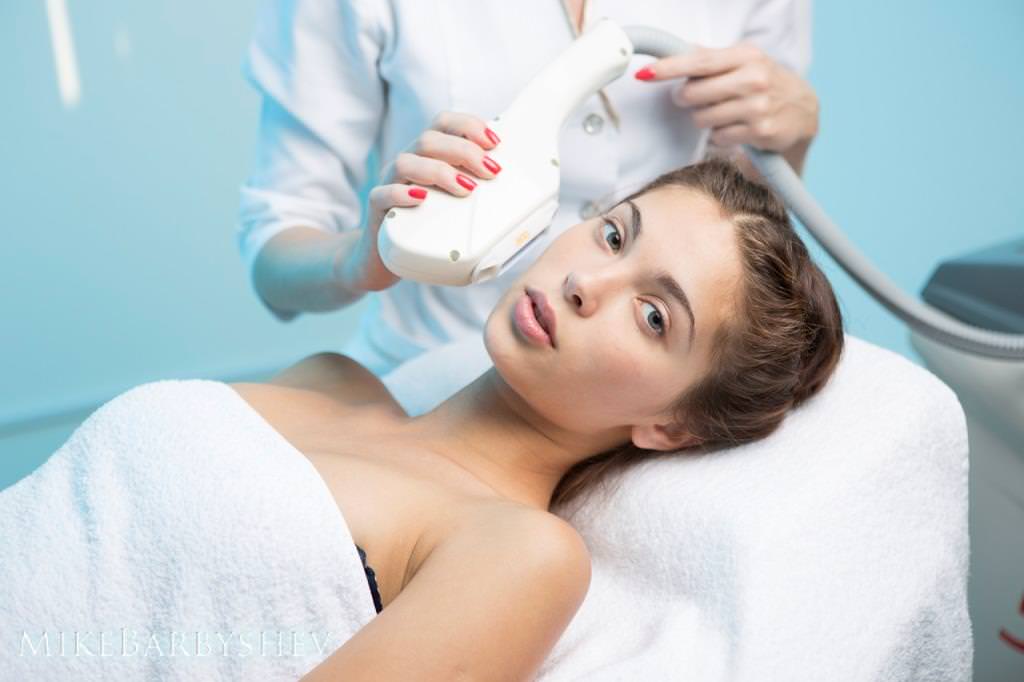 Неожиданны факты о фотоомоложении: 7 примеров