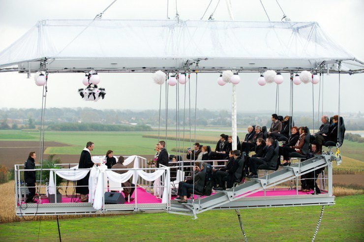 Самые необычные места для свадьбы: топ-10