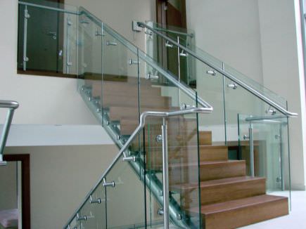 Алюминиевые перила и их конструктивные особенности