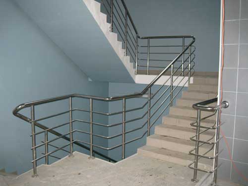 Алюминиевые перила и их конструктивные особенности