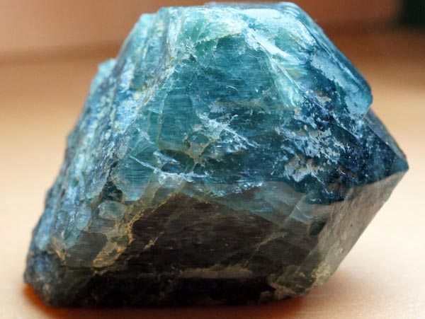 Апатит — камень с уникальными магическими свойствами