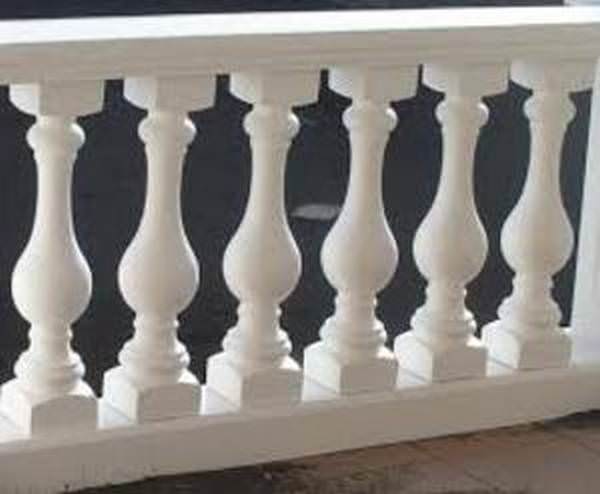 Балясины из бетона: характеристики, изготовление и монтаж