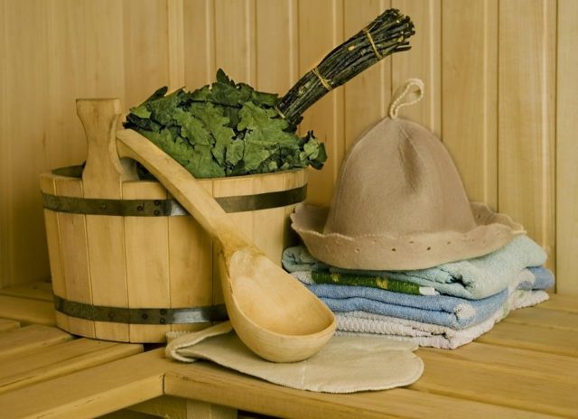 Баня при варикозе: можно ли посещать сауну?