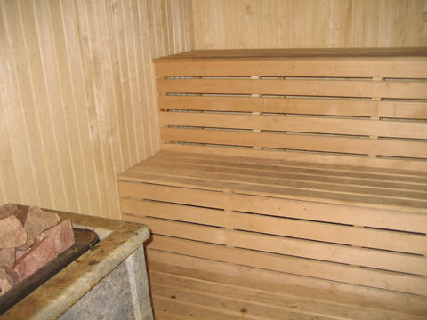 Баня с полатями – оптимальное использование маленького участка – всё о банях