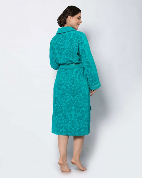 Банный халат: обзор современных изделий и материалов – всё о банях