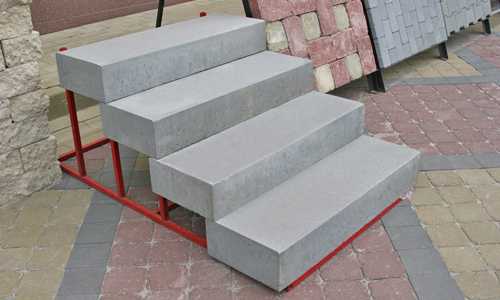 Бетонные и железобетонные ступени в обустройстве строений различного типа