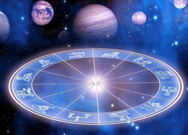 Благоприятные дни по лунному календарю: характеристика и особенности