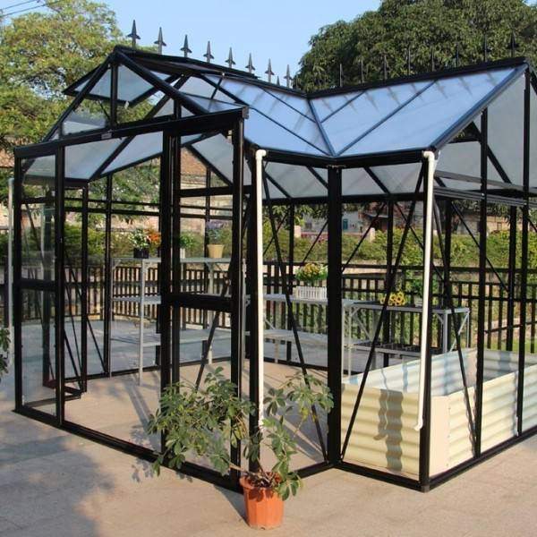 Чем хороши теплицы из стекла и алюминия