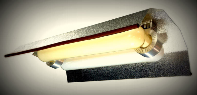 Чем отличаются индукционные светильники от других