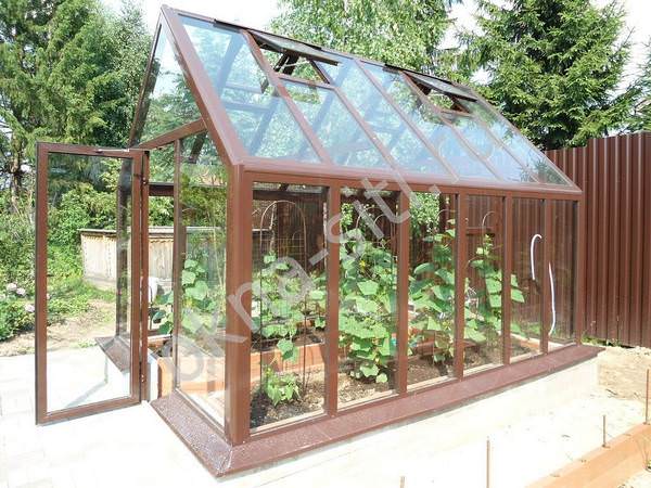 Чем примечательны английские теплицы