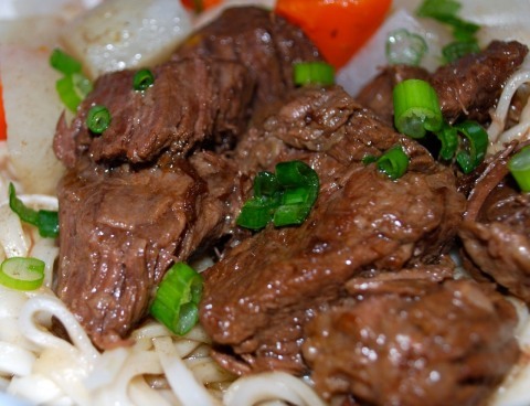 Что приготовить из лосятины: лучшие рецепты блюд из мяса и лосиной губы