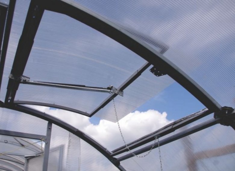 Что такое гидроцилиндр для теплицы, и можно ли его сделать своими руками?