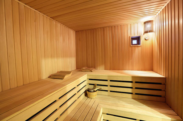 Допустимая температура в сауне и правила её безопасного посещения – всё о банях