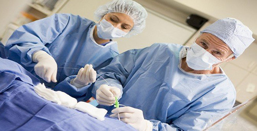 Гемангиома на голове у новорожденного ребенка: причины, диагностика, лечение, осложнения