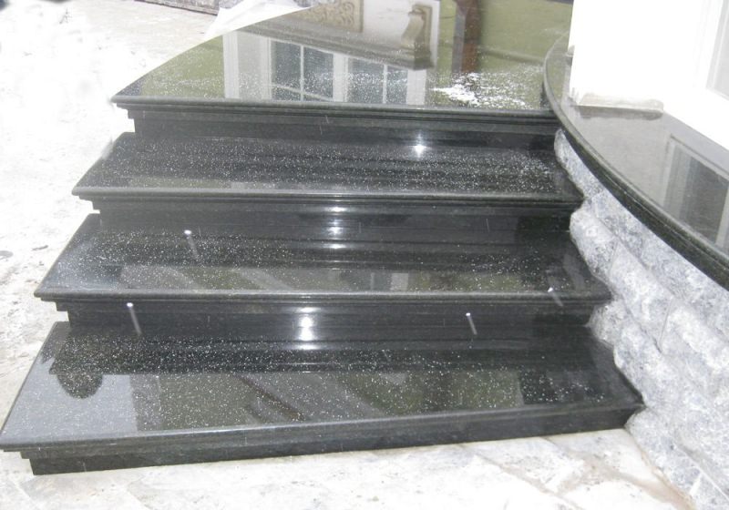 Гранитные ступени: сравнение с другими видами камня