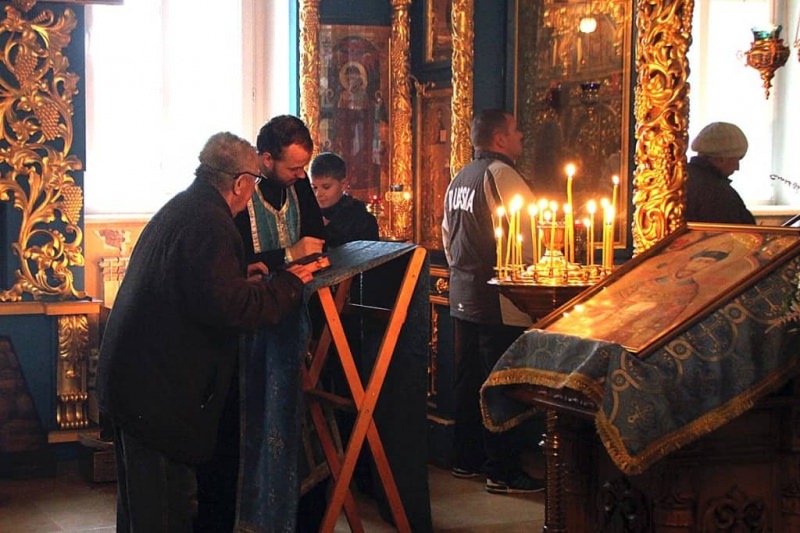 Исповедь в Церкви — подготовка и правила поведения, особенности таинства, о каких грехах каяться