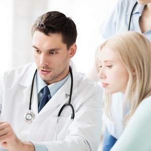 Яблочный уксус при варикозе на ногах: как пользоваться, отзывы, рецепты