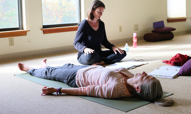 Йога-Нидра: что собой представляет, базовый комплекс для начинающих