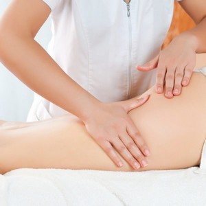 Как избавиться от целлюлита при варикозе: обертывания (холодные), массаж