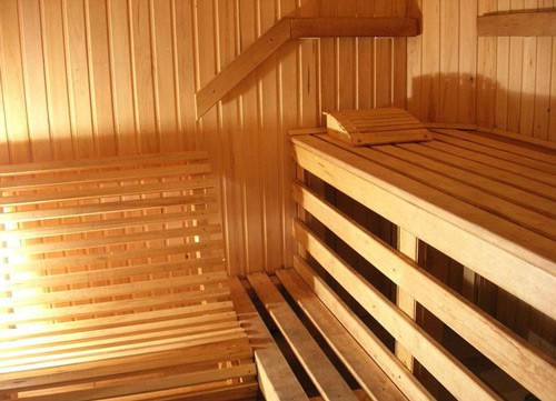 Как крепить вагонку в бане: как прибить к стене парилки правильно, как закрепить, монтаж в парной евровагонки, фото и видео – всё о банях