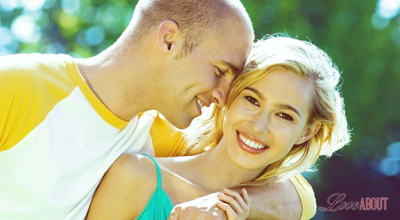 Как понять, что мужчина влюблен — характерные признаки, поведение, проявления в зависимости от знака Зодиака и возраста