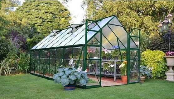 Как правильно рассчитать теплицу для приусадебного участка?