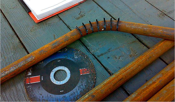 Как самостоятельно согнуть трубу без трубогиба