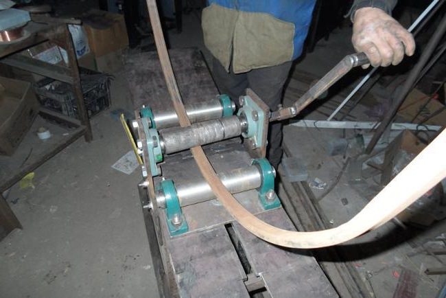 Как самостоятельно согнуть трубу без трубогиба