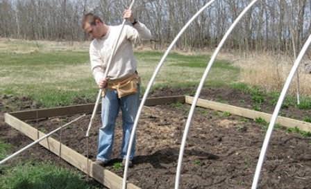 Как сделать теплицу своими руками