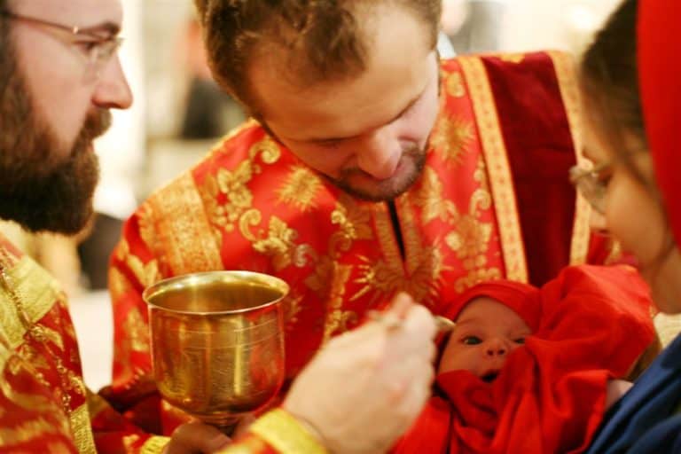 Как вести себя после причастия — разъяснения, правила, обычаи