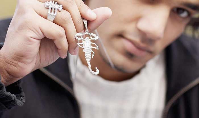 Как завоевать мужчину-Скорпиона — всё о его характере, как ему точно понравиться, лайфхаки