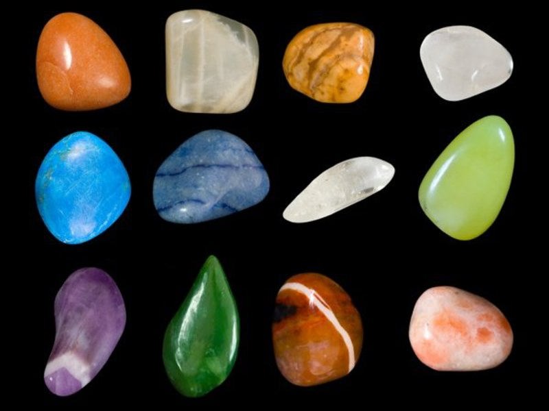 Какие камни судьбы подходят женщинам по дате рождения и гороскопу