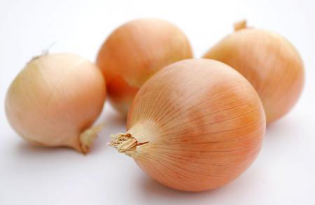 Какие витамины содержит лук