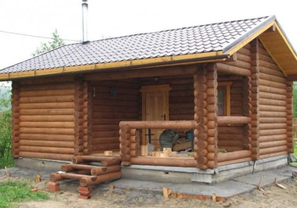 Какими преимуществам обладают срубы для бани из осины – всё о банях