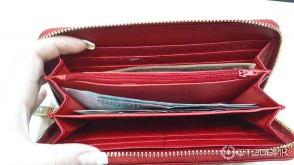 Какого цвета должен быть кошелек для привлечения денег?