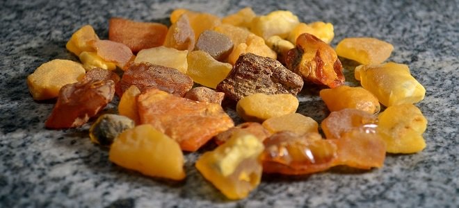 Камень Янтарь: магические свойства, кому подходит по знаку зодиака